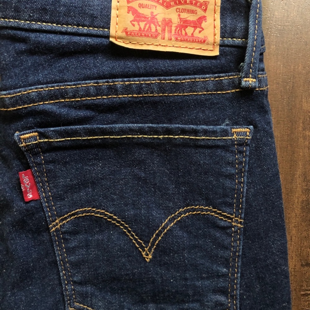 Levi’s 710 Super Skinny Jeans